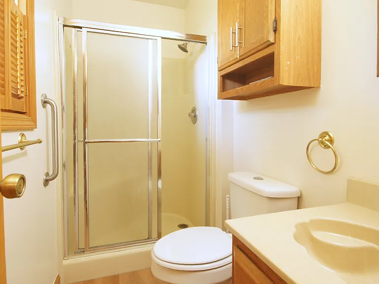 7666 Gourley Ln — Photo 19