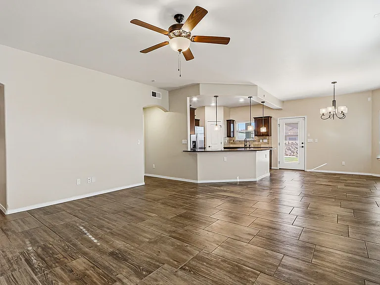 14920 Willie Worsley Ave — Photo 4