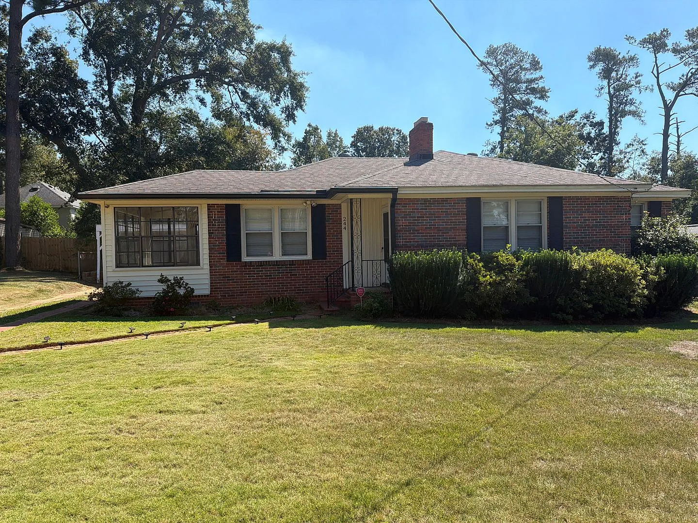 Cozy 3 bedroom brick ranch style just off Washington Rd — Photo 1