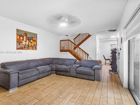 5th image of 9126 SW 20th Pl #C