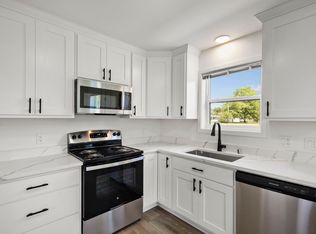 424 E Union St, Lone Rock, WI 53556, Lone Rock, WI 53556