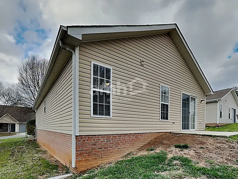115 Bristol View Cir — Photo 21