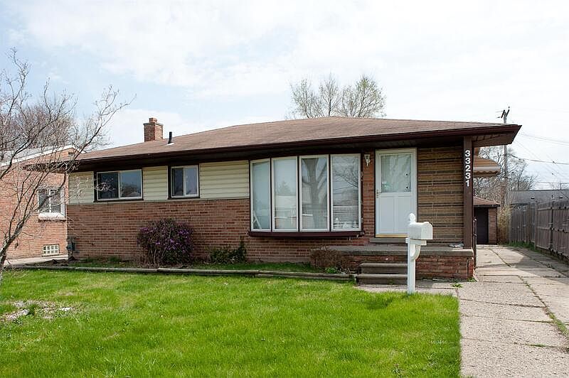 1st image of 33231 Sheridan St