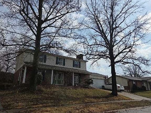 3rd image of 852 Green Lantern Ln