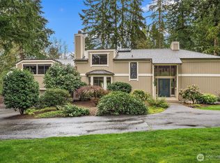 13807 NE 48th Pl, Bellevue, WA 98005