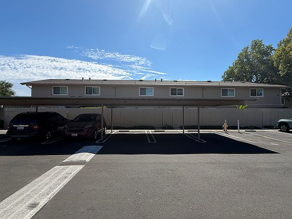 3rd image of 1177 Norwegian Ave APT 13