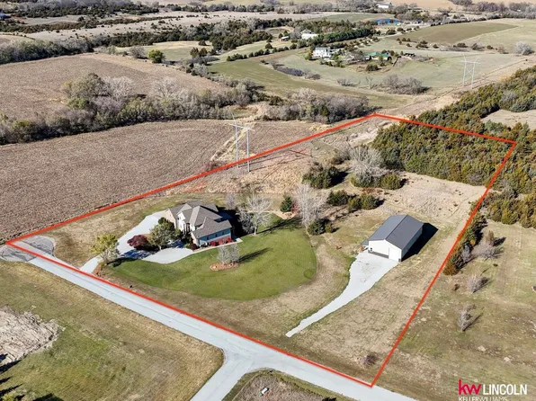 6100 Pine Knot Dr, Denton, NE 68339