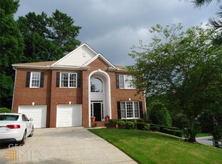 4566 Cedar Wood Dr, Lilburn, GA 30047