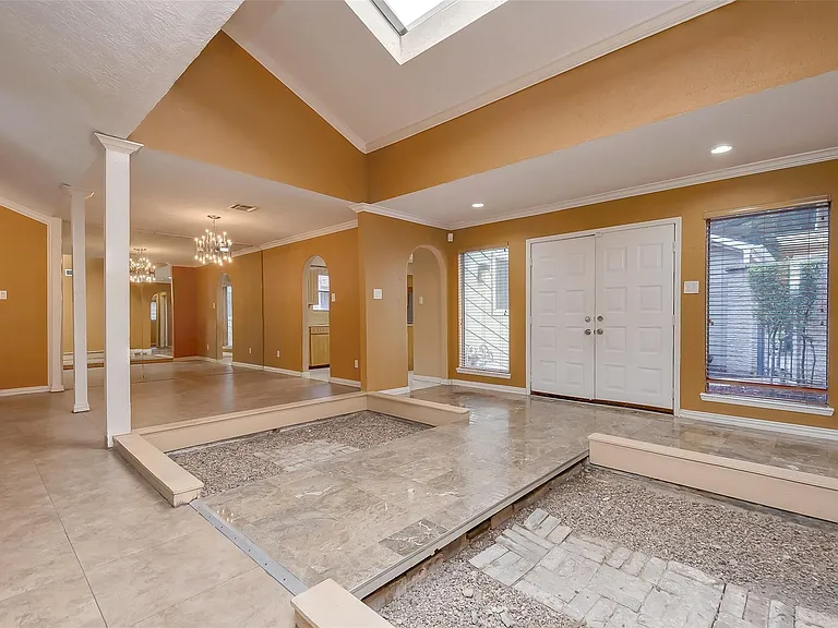 6030 Gallant Forest Dr — Photo 9