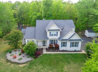 76 Misty Creek Ln, Fredericksburg, VA 22406