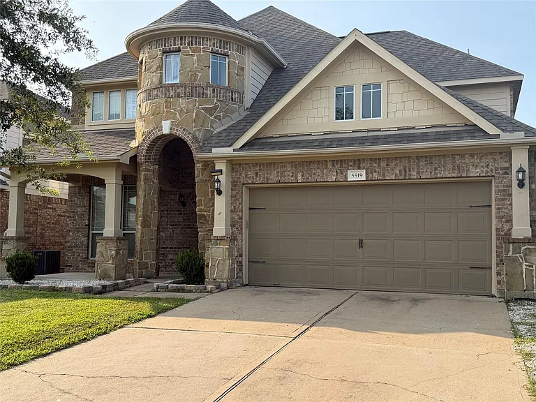 5519 Jay Thrush Dr — Photo 3