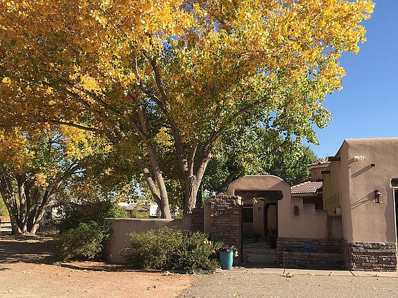 5th image of 129 Camino De Lucia