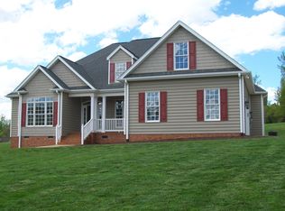 10 Saddle Creek Ct, Greer, SC 29651