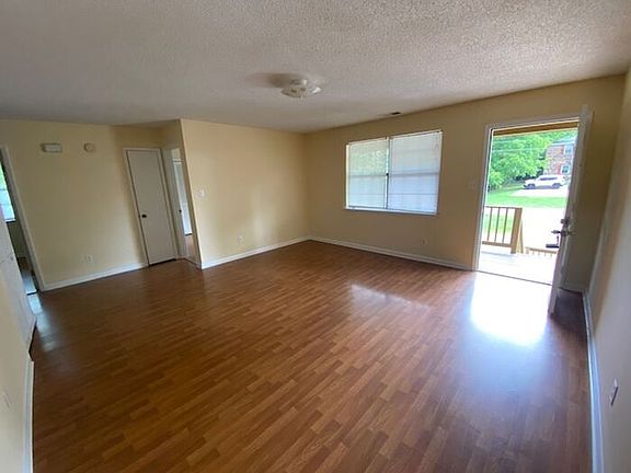 4th image of 11824 E Gateway Dr SE APT D
