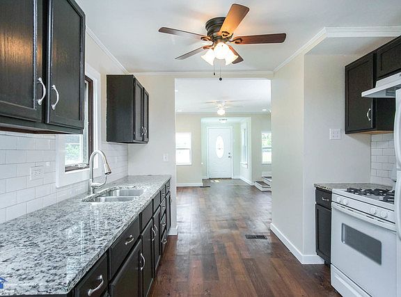 5th image of 521 Grandview Dr