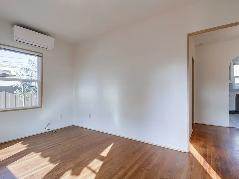 4484 Texas St — Photo 27