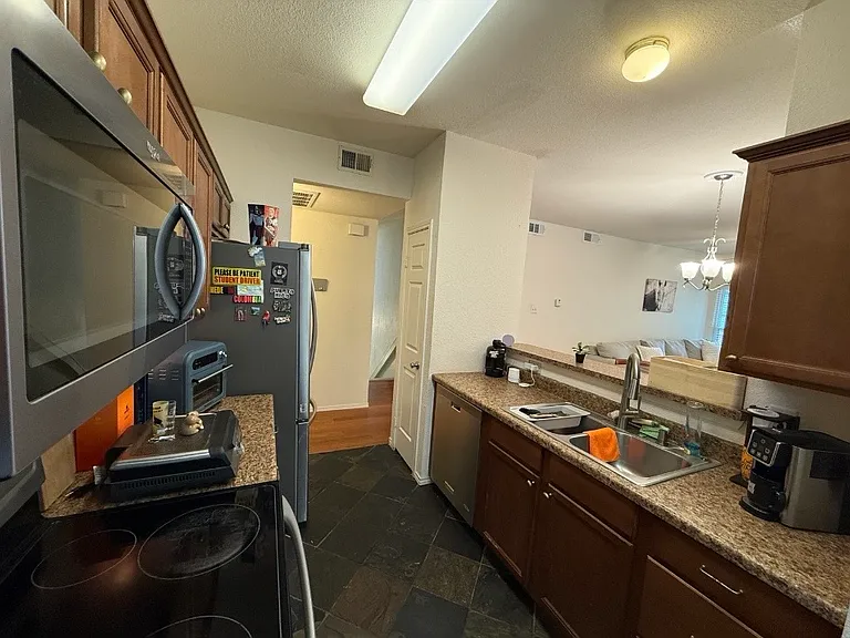 2524 Preston Rd #804 — Photo 2