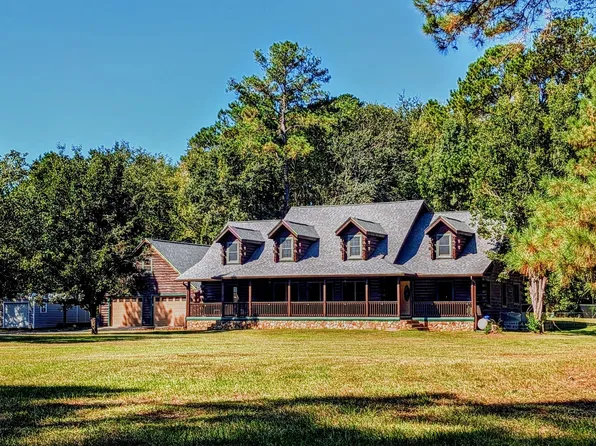 817 Lakeview Rd, Statesboro, GA 30461