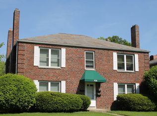 926 Kenwick Rd #1-A, Columbus, OH 43209