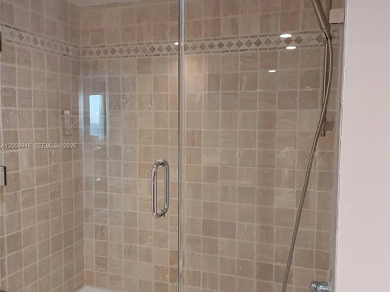 2301 Collins Ave #1125 — Photo 22