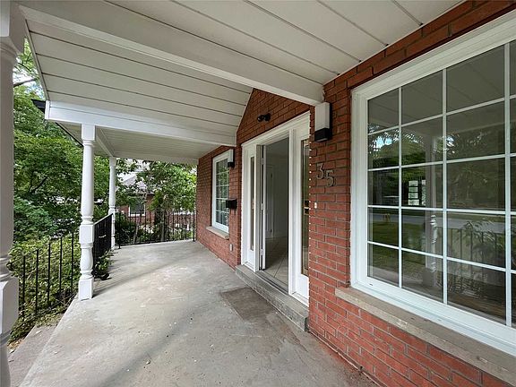 4th image of 35 Agincourt Dr