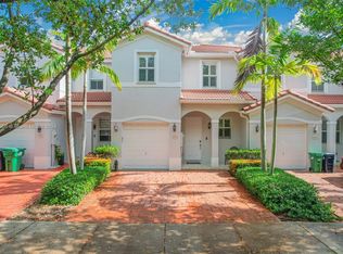 1009 NE 208th St #1009, Miami, FL 33179