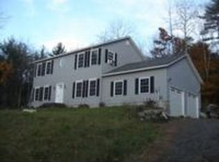 67 Cedar Ln, New Hampton, NH 03256