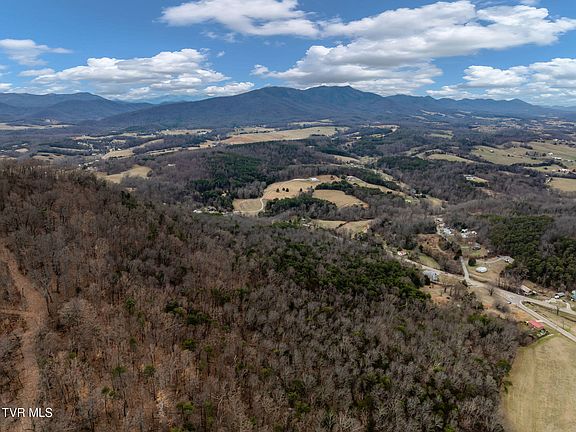 11th image of 8167 Asheville Hwy