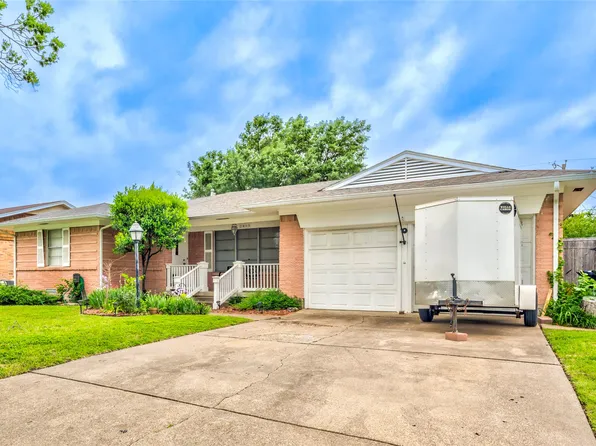 2415 Ridgecrest Dr, Garland, TX 75041