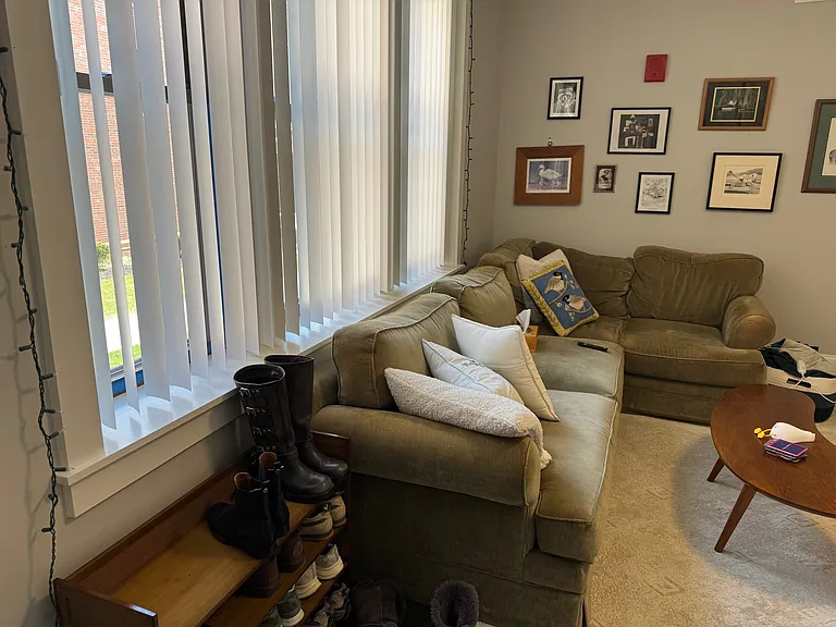 100 Longwood Ave — Photo 3