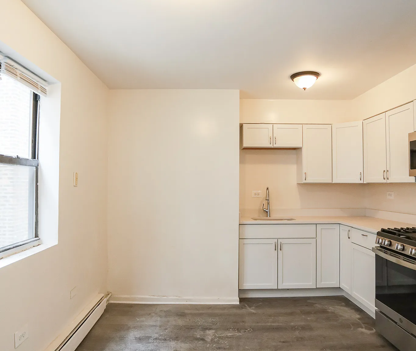 1 bed, 700 sqft, $1,400 — Photo 4