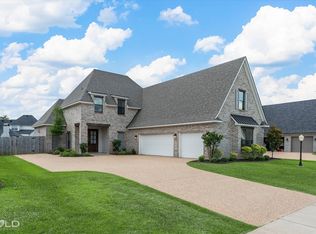 628 Dumaine Dr, Bossier City, LA 71111