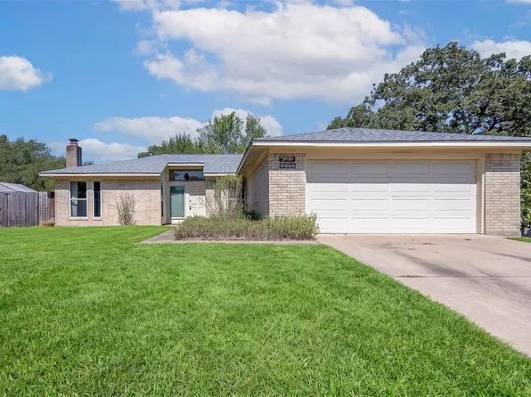 1703 Todd Trl, College Station, TX 77845