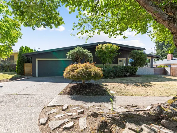 1725 SE 104th Ave, Portland, OR 97216