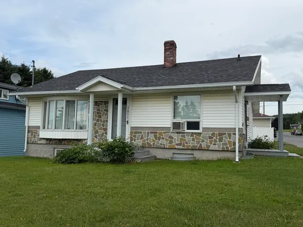 176 Pleasant Avenue, Madawaska, ME 04756