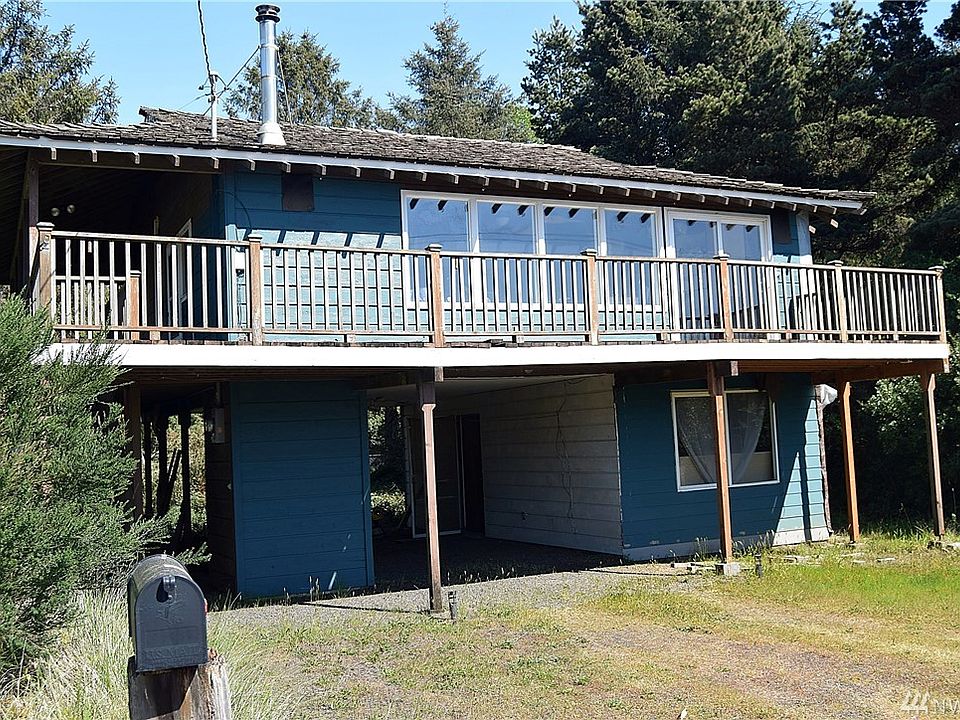 1st image of 126 Ocean Shores Blvd SW