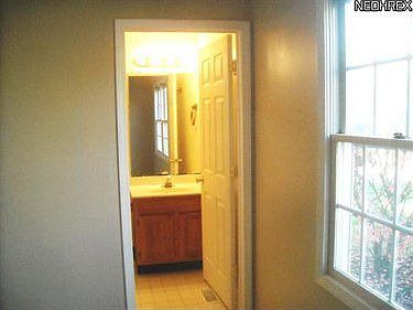 3rd image of 304 Quail Roost Dr