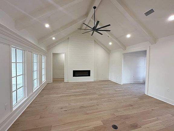 5th image of 3971 Trailwood Ct