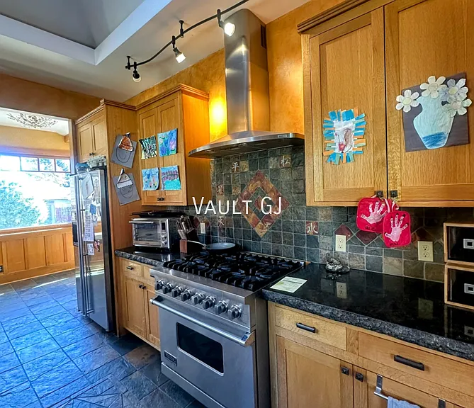 520 N 7th St — Photo 3