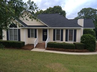 100 Oak Ridge Dr, Lugoff, SC 29078