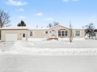 3567 Hollyfield Dr, Cedar Springs, MI