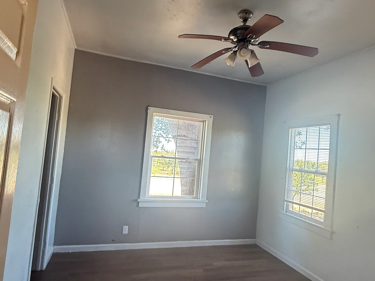 3 bed, 1200 sqft, $1,600 — Photo 3