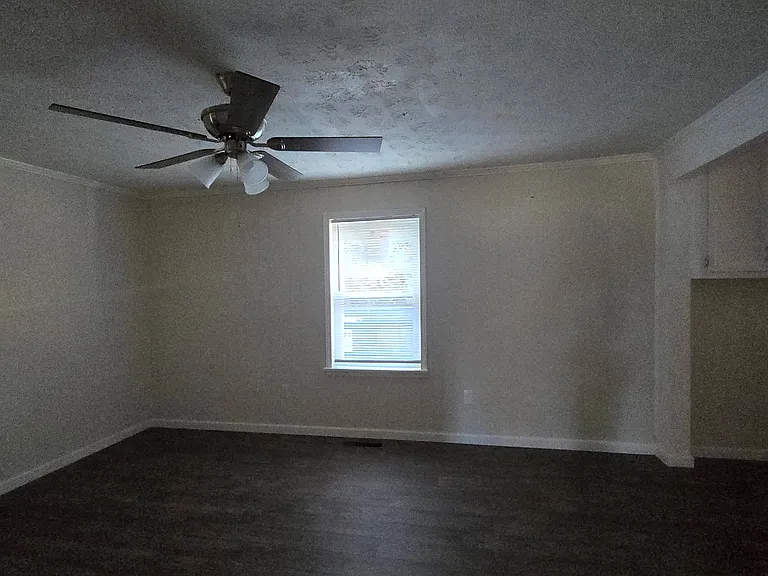 3167 Peachtree St — Photo 7