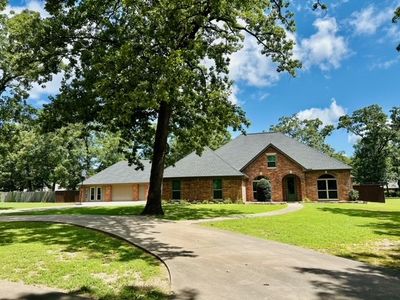 232 Wooded Hills Dr, Powderly, TX, 75473