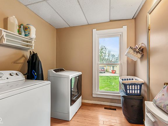 23rd image of 4217 Cartersburg Rd