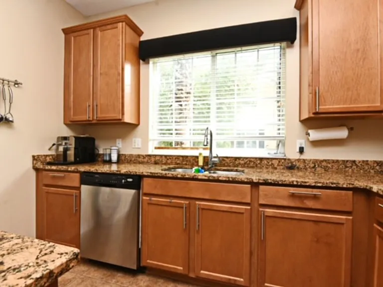 2479 Passamonte Dr — Photo 9
