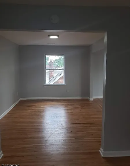 720 Walnut St — Photo 11