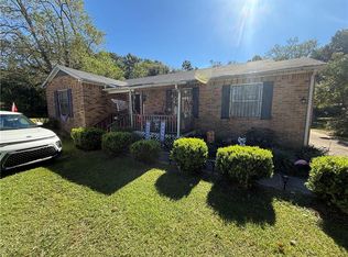 92 2nd St, Chickasaw, AL 36611