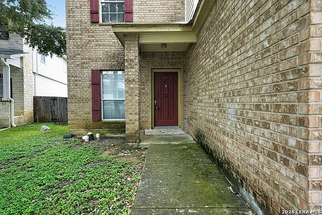 3826 Otono — Photo 3