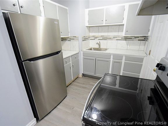 4th image of 821 Minurva Ct